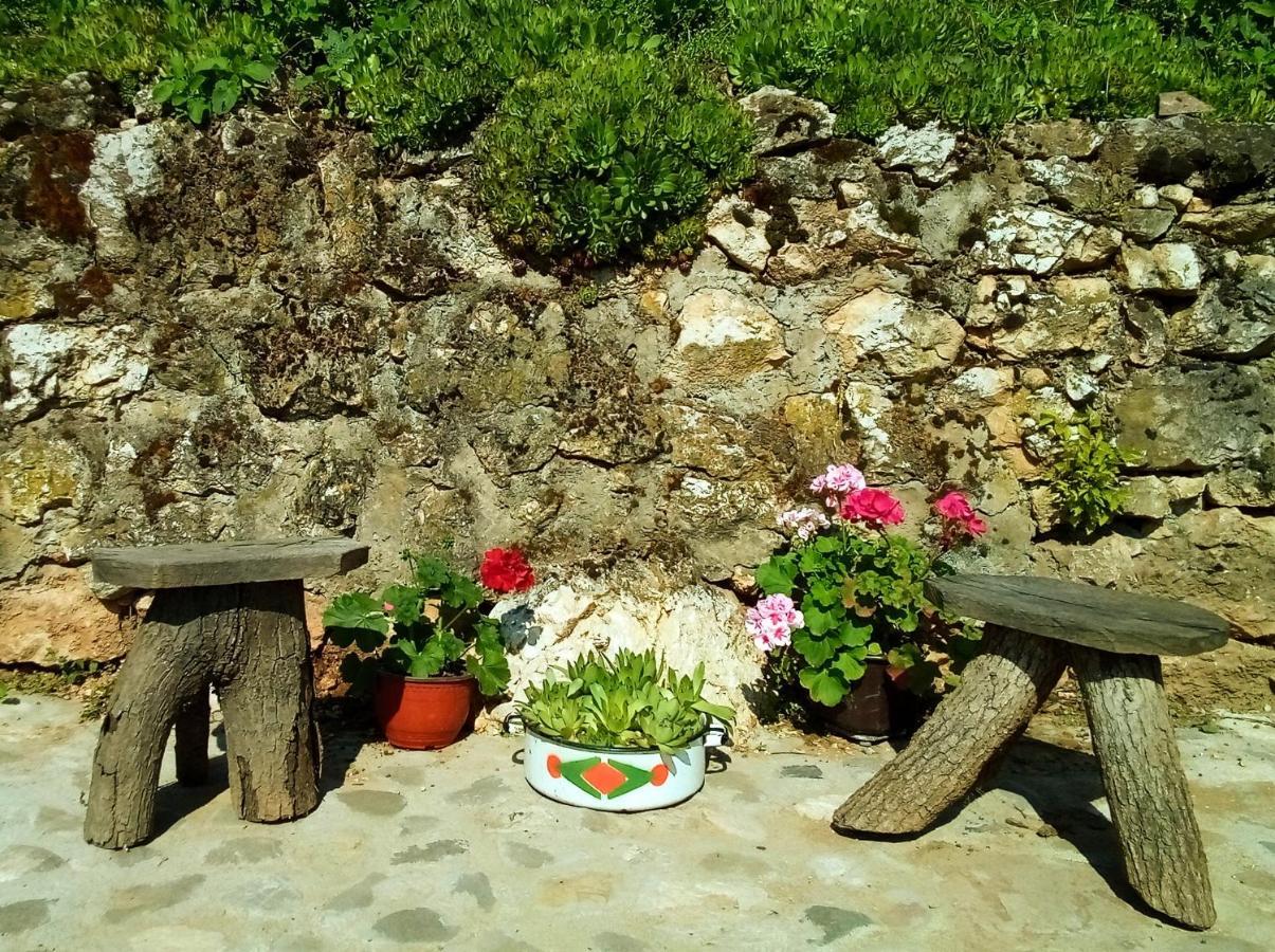 Konak Jerma Pirot Exterior foto